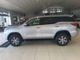 Toyota Fortuner FORTUNER 2.4GD-6 R/B A/T