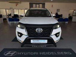 
										Toyota Fortuner FORTUNER 2.8GD-6 4X4 A/T full									