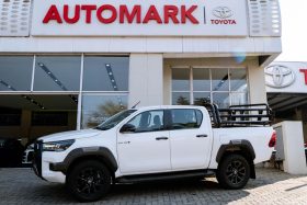 Toyota Hilux 2.8GD-6 Double Cab Legend Auto