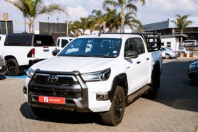 Toyota Hilux 2.8GD-6 Double Cab Legend Auto