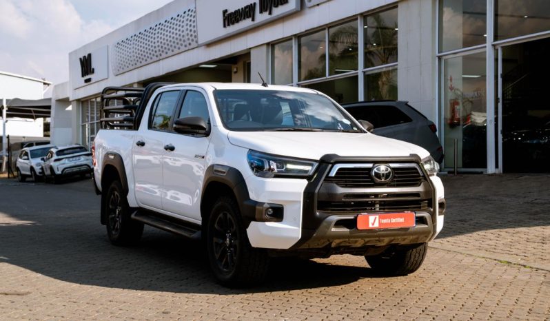 
								Toyota Hilux 2.8GD-6 Double Cab Legend Auto full									