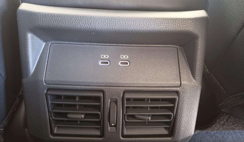 
								Toyota HILUX 2016 ON HILUX 2.8 GD-6 RB LEGEND A/T P/U D/C (MHEV) full									