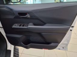
										Toyota HILUX 2016 ON HILUX 2.8 GD-6 RB LEGEND A/T P/U D/C (MHEV) full									
