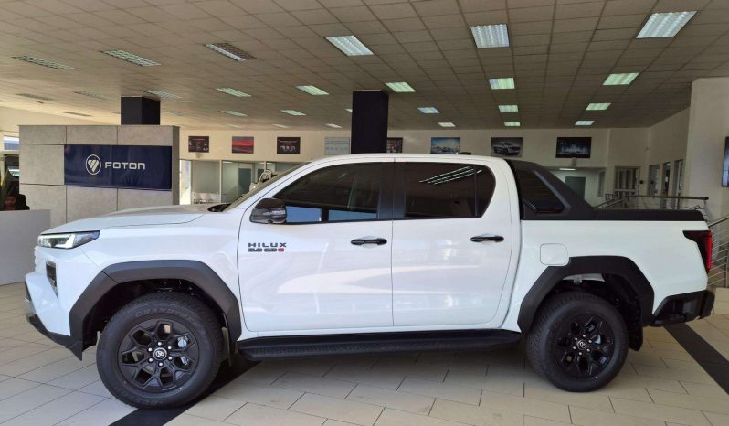 
								Toyota HILUX 2016 ON HILUX 2.8 GD-6 RB LEGEND A/T P/U D/C (MHEV) full									