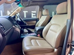 
										Toyota Land Cruiser 200 4.5 D-4D Vx At full									