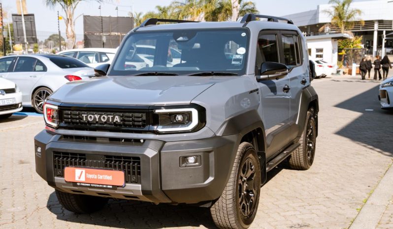 
								Toyota Land Cruiser FJ 2.7 4×4 VX full									