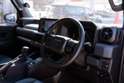 
										Toyota Land Cruiser FJ 2.7 4×4 VX full									