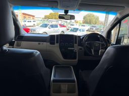 
										Toyota QUANTUM/HIACE QUANTUM 2.8 GL 11 SEAT full									