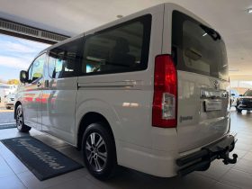 Toyota QUANTUM/HIACE QUANTUM 2.8 GL 11 SEAT