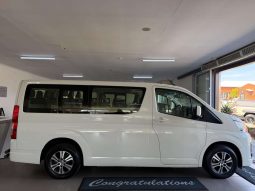 
										Toyota QUANTUM/HIACE QUANTUM 2.8 GL 11 SEAT full									
