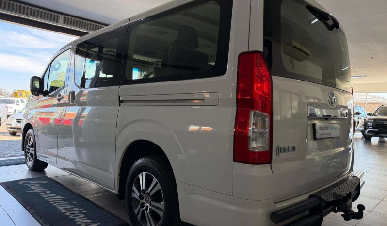 
								Toyota QUANTUM/HIACE QUANTUM 2.8 GL 11 SEAT full									