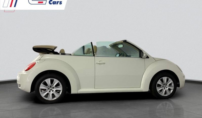 
								Volkswagen Beetle 2.0 Cabriolet full									
