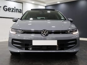 Volkswagen Golf 8 1.4 Tsi Life Plus