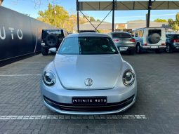 
										Volkswagen New Beetle 1.2 Tsi Design full									