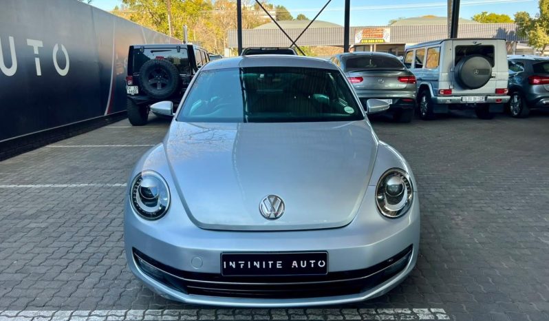 
								Volkswagen New Beetle 1.2 Tsi Design full									