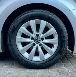 
										Volkswagen New Beetle 1.2 Tsi Design full									