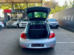 
										Volkswagen New Beetle 1.2 Tsi Design full									