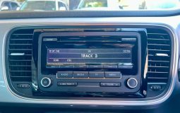 
										Volkswagen New Beetle 1.2 Tsi Design full									