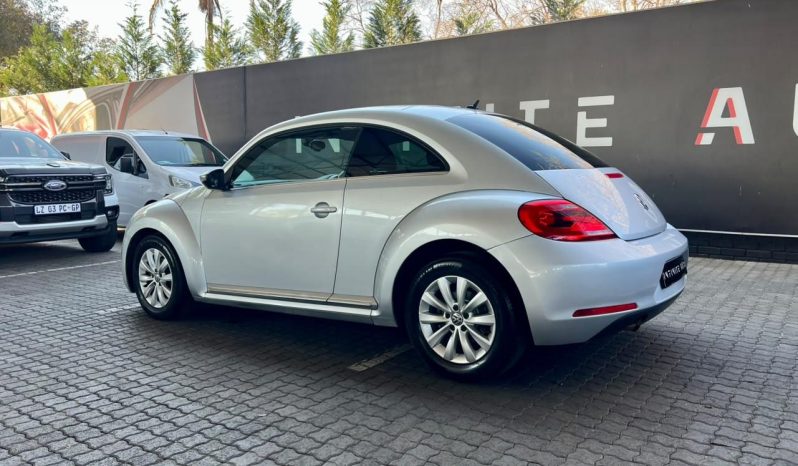 
								Volkswagen New Beetle 1.2 Tsi Design full									