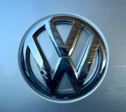 
										Volkswagen New Beetle 1.2 Tsi Design full									