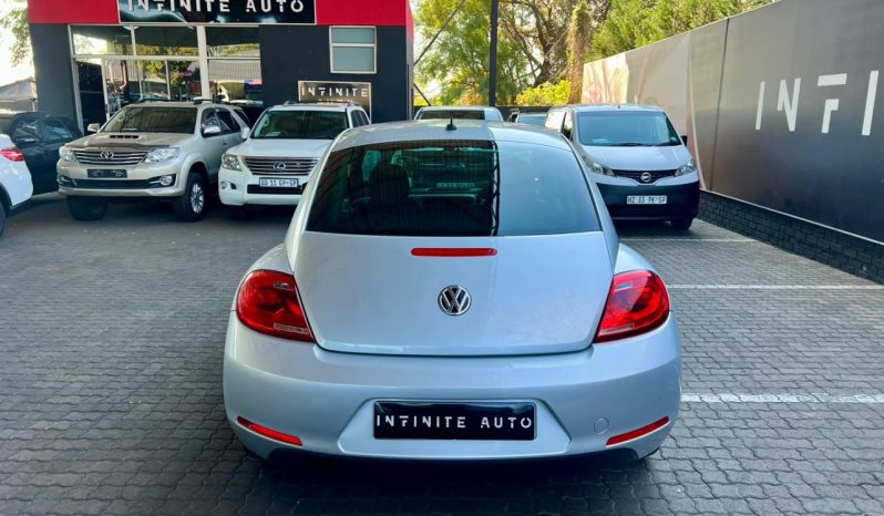 
								Volkswagen New Beetle 1.2 Tsi Design full									