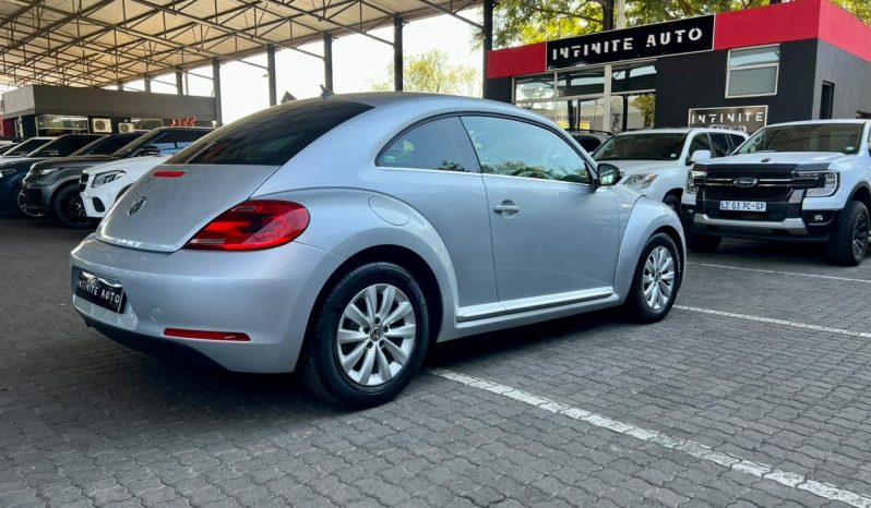 
								Volkswagen New Beetle 1.2 Tsi Design full									