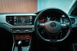 
										Volkswagen Polo 1.0 Comfortline Dsg full									