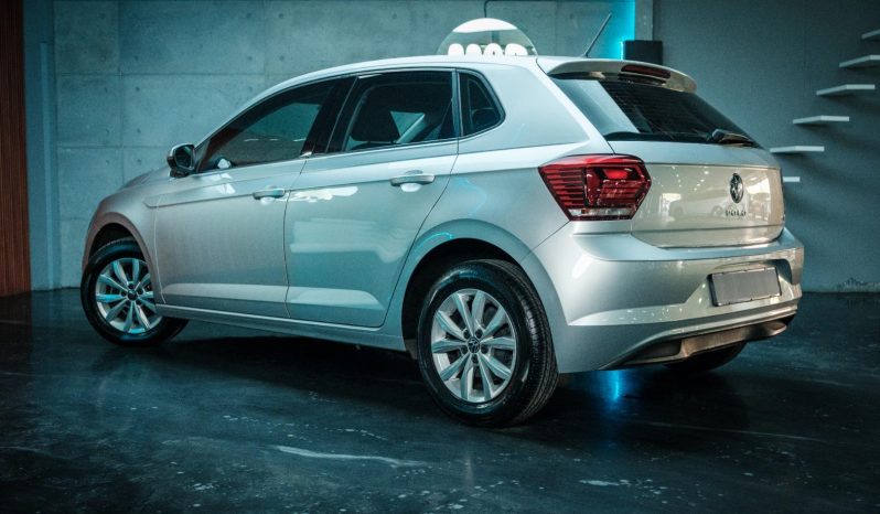 
								Volkswagen Polo 1.0 Comfortline Dsg full									