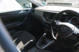 
										Volkswagen Polo Hatch 1.0TSI Comfortline Auto full									
