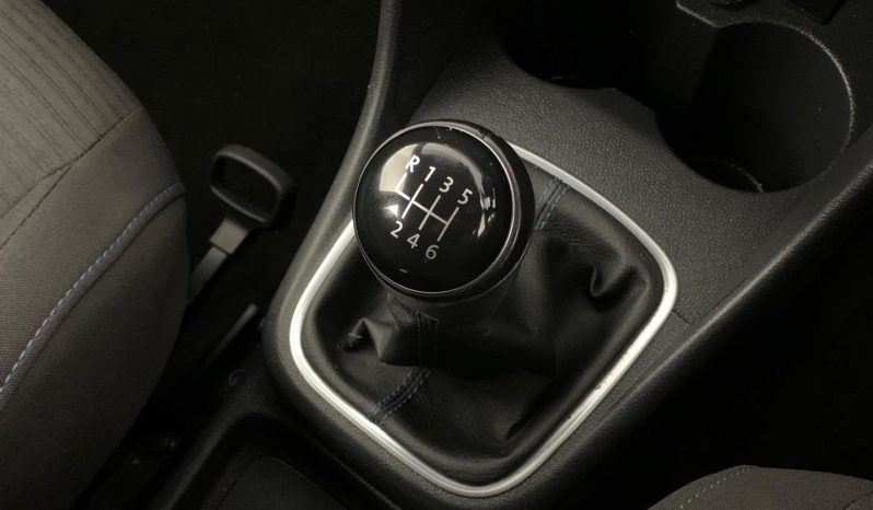 
								Volkswagen Polo Vivo Hatch 1.0 Tsi Gt full									