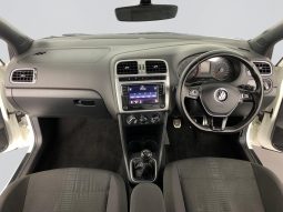 
										Volkswagen Polo Vivo Hatch 1.0 Tsi Gt full									