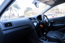 
										Volkswagen Polo Vivo Hatch 1.4 Trendline full									
