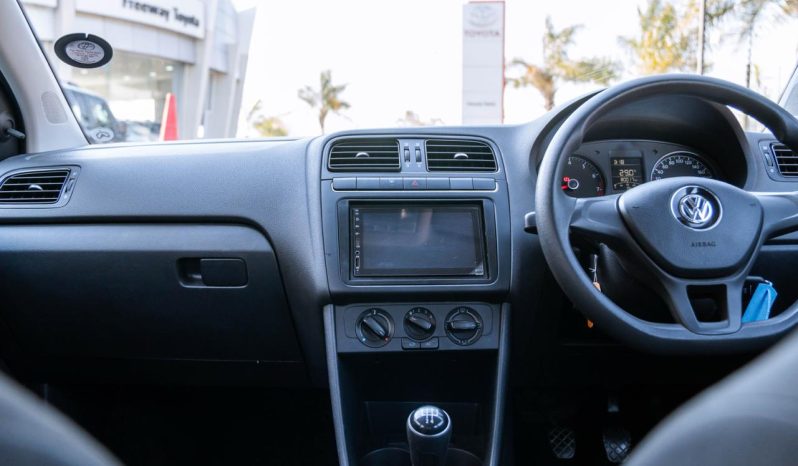 
								Volkswagen Polo Vivo Hatch 1.4 Trendline full									