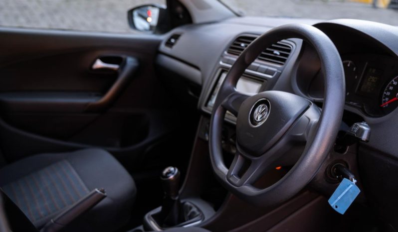 
								Volkswagen Polo Vivo Hatch 1.4 Trendline full									