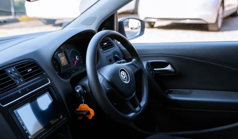 
								Volkswagen Polo Vivo Hatch 1.4 Trendline full									