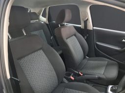 
										VOLKSWAGEN POLO VIVO HATCH 1.6 LIFE TIPT full									