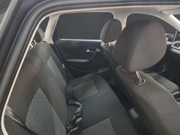 
										VOLKSWAGEN POLO VIVO HATCH 1.6 LIFE TIPT full									