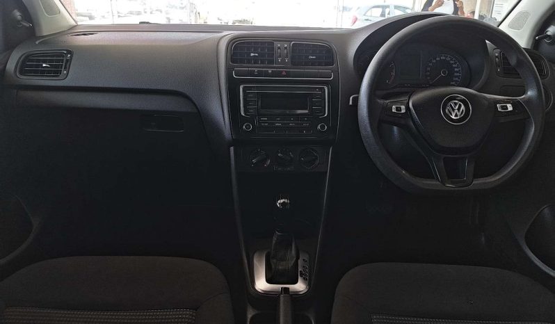 
								Volkswagen POLO VIVO POLO VIVO 1.6 COMFORTLINE TIP (5DR) full									
