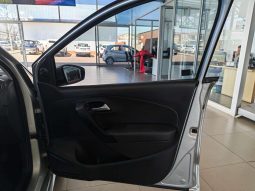 
										Volkswagen POLO VIVO POLO VIVO 1.6 COMFORTLINE TIP (5DR) full									