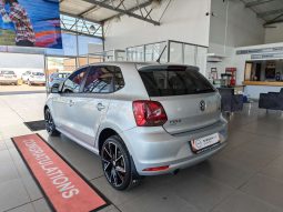 
										Volkswagen POLO VIVO POLO VIVO 1.6 COMFORTLINE TIP (5DR) full									