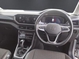 
										VOLKSWAGEN T-CROSS 1.5 TSI R-LINE DSG full									