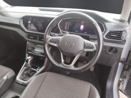 
										VOLKSWAGEN T-CROSS 1.5 TSI R-LINE DSG full									