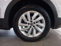 
										Volkswagen T-CROSS T-CROSS 1.0 TSI COMFORTLINE DSG full									