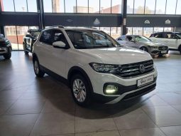 
										Volkswagen T-CROSS T-CROSS 1.0 TSI COMFORTLINE DSG full									