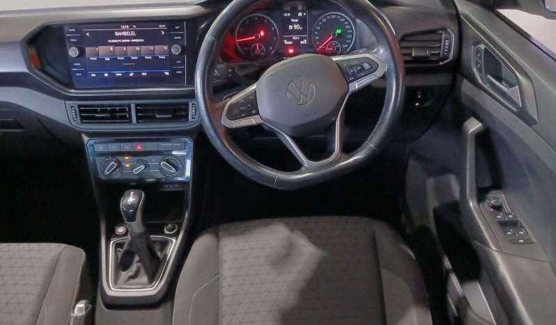 
								Volkswagen T-CROSS T-CROSS 1.0 TSI COMFORTLINE DSG full									
