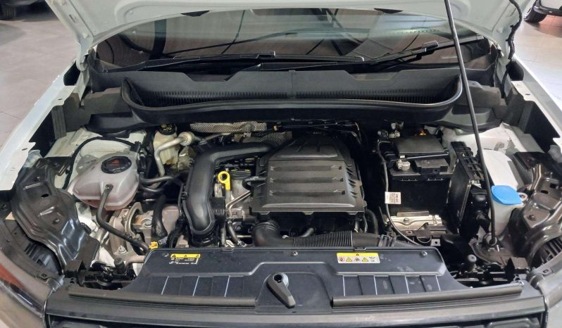 
								Volkswagen T-CROSS T-CROSS 1.0 TSI COMFORTLINE DSG full									