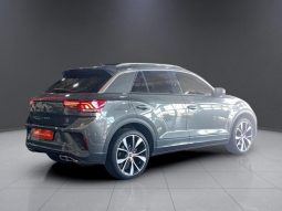 
										VOLKSWAGEN T-ROC 2.0 TSI R-LINE 4MOTION full									