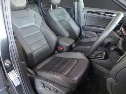 
										VOLKSWAGEN T-ROC 2.0 TSI R-LINE 4MOTION full									
