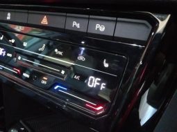 
										VOLKSWAGEN T-ROC 2.0 TSI R-LINE 4MOTION full									