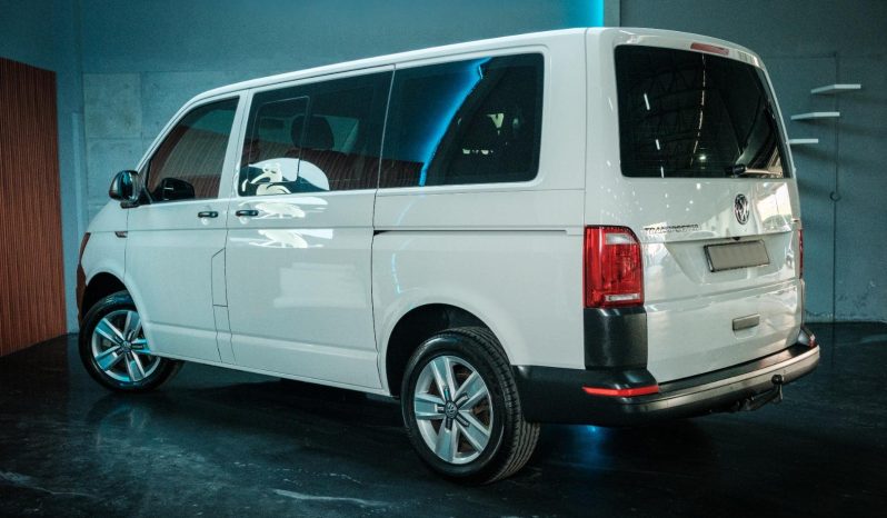 
								Volkswagen T6 Crew Bus 2.0 Bitdi Swb 4motion Dsg full									